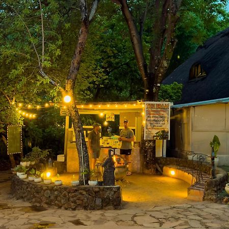 Victoria Falls Backpackers Lodge Экстерьер фото