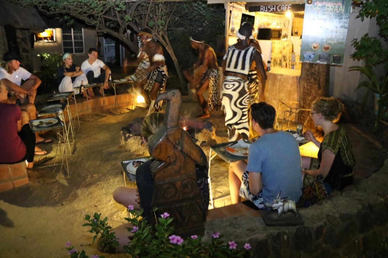 Victoria Falls Backpackers Lodge Экстерьер фото